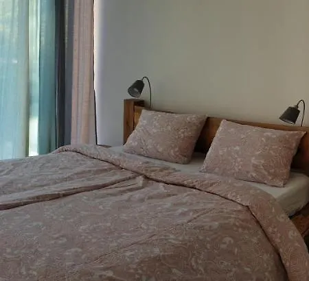 Pod Beskydem, * Velké Karlovice