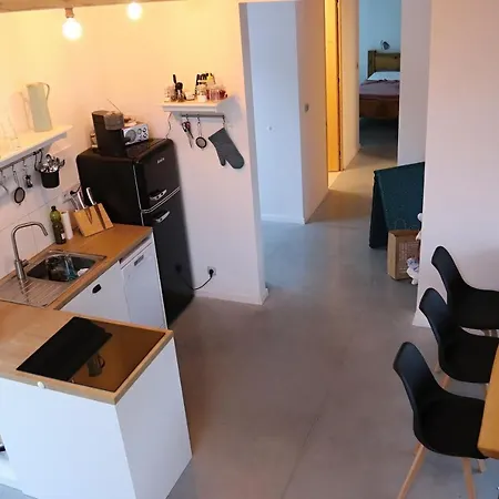 Pod Beskydem, * Velke Karlovice